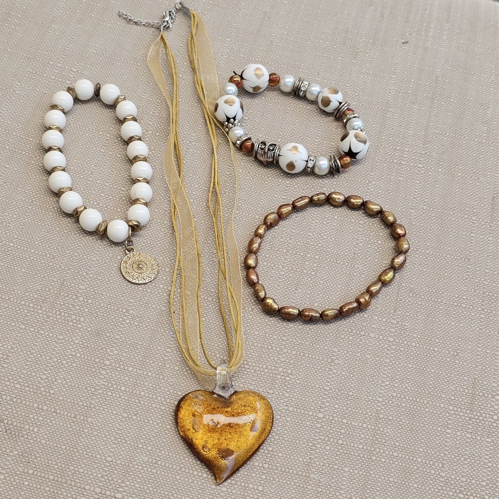 SET! Bronze Blown Glass Heart Pendant with Pearl and Beaded Bracelets